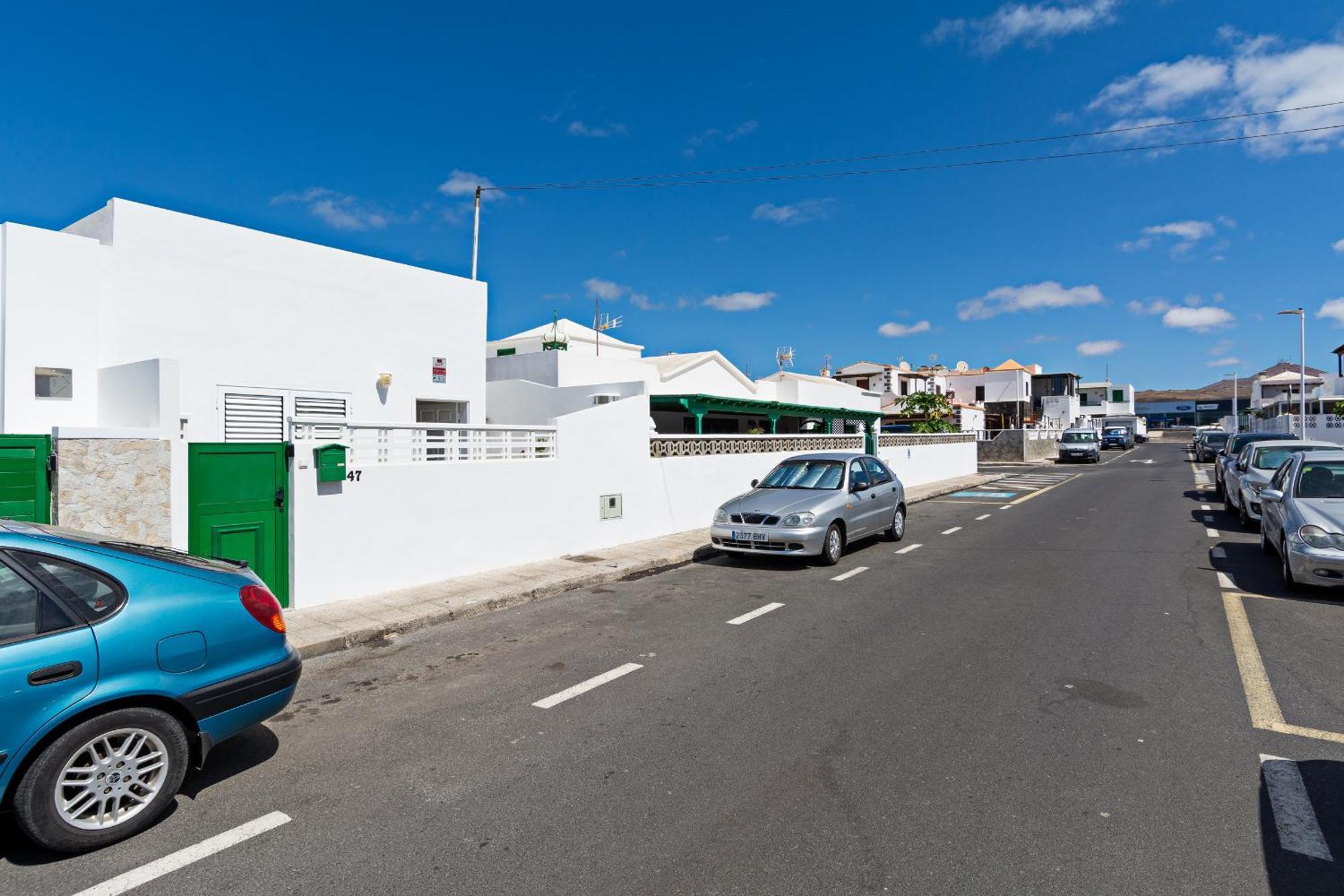 2Br Terrace Home - 10 Min Walk To The Beach Playa Honda  Eksteriør bilde
